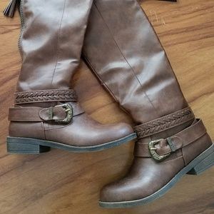 Women's boots